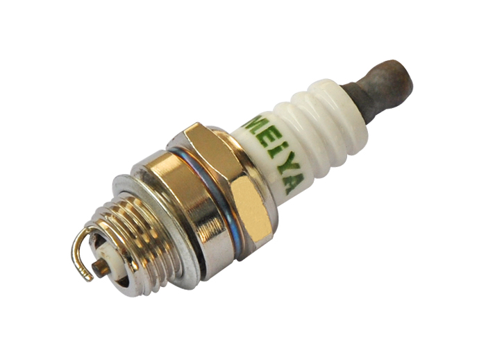 L7T->>Garden tools Series Spark Plug